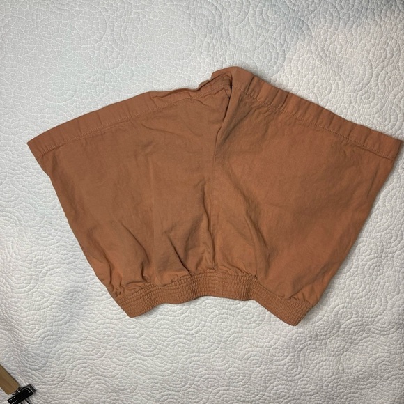 Aritzia Orange Shorts Relaxed Fit Nova 3" - Picture 6 of 12